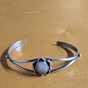 Vintage Native American Sterling Silver Cuff Bracelet Mother Of Preal Center...
